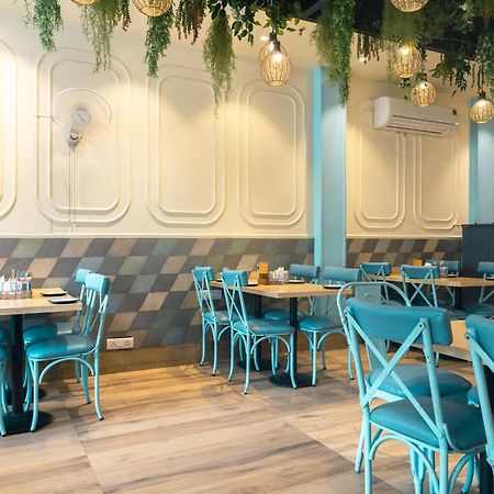 Rupam Hotel Делхи Екстериор снимка