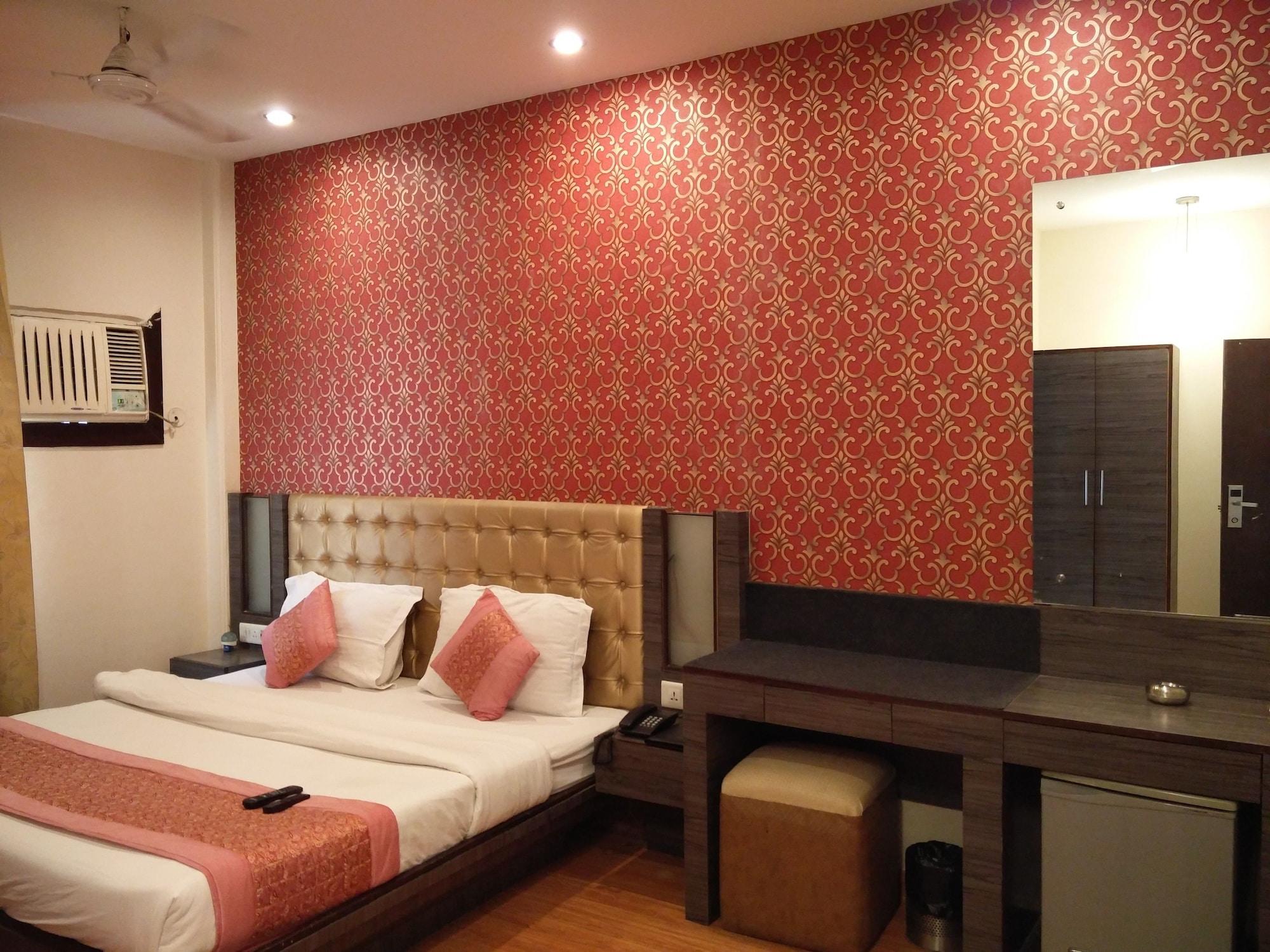 Rupam Hotel Делхи Екстериор снимка
