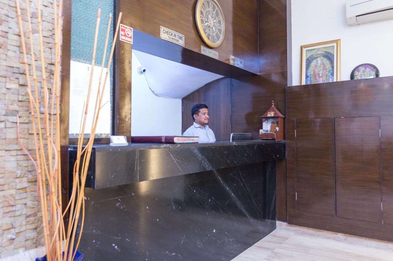 Rupam Hotel Делхи Екстериор снимка
