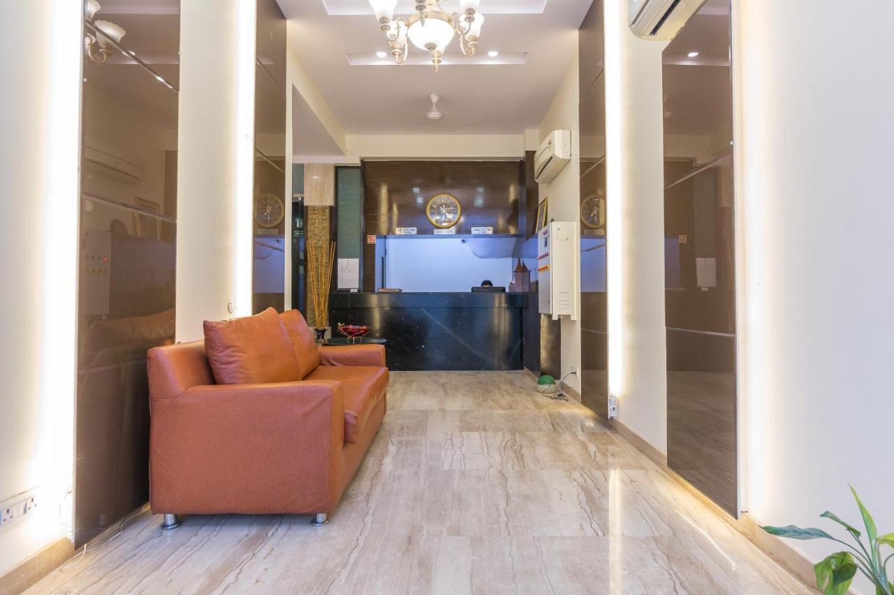 Rupam Hotel Делхи Екстериор снимка