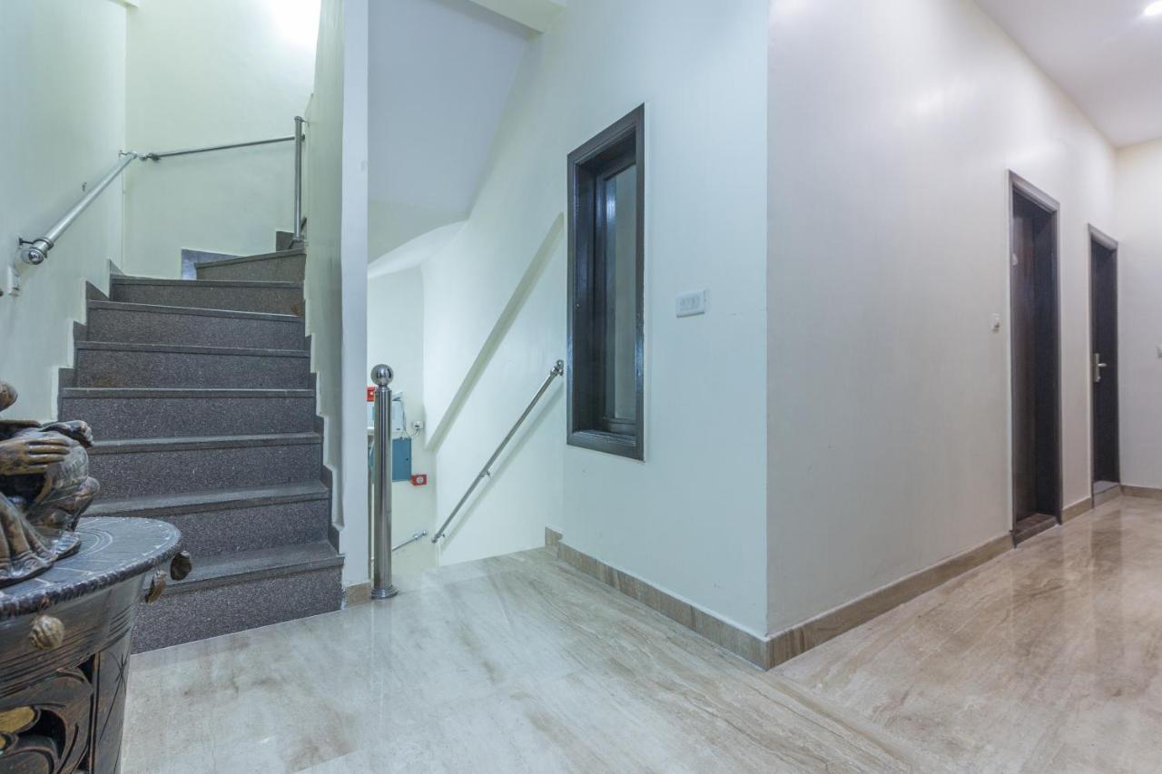Rupam Hotel Делхи Екстериор снимка